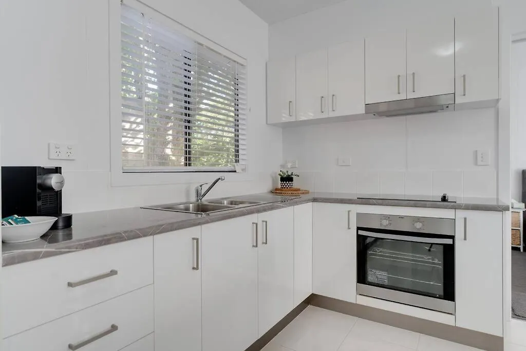 Lush Gold Coast - Cosy 2B Home Apartment